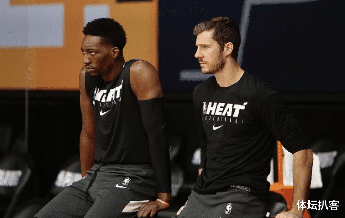 魔兽世界|热火内线被湖人打爆了！31岁巨星连遭封盖，苏群感叹：惨不忍睹