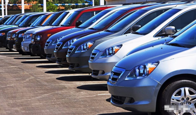 「买车」想买车的别着急，5月1日新规实施后再买车，不然能亏5位数