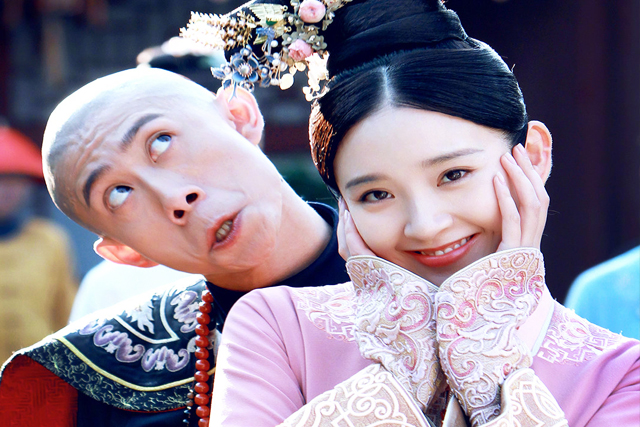 韦小宝|新《鹿鼎记》太用力了，韦小宝挤出“马面”，鳌拜犹如脱缰野马