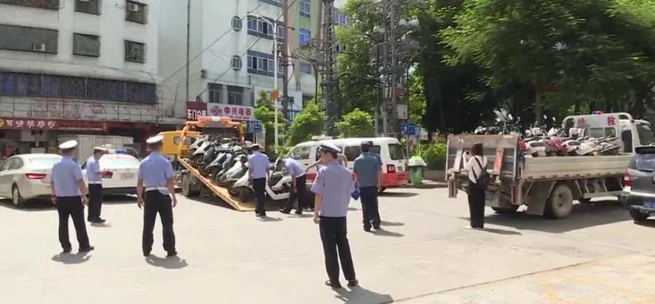 每日汕头|6~8月，汕头某地扣留违法摩托车、电动自行车1.9万辆