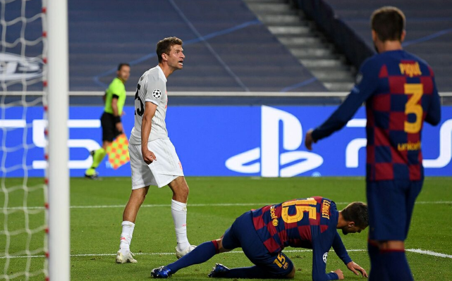 拜仁慕尼黑|解读8球惨案：巴萨3大软肋被拜仁锤爆，梅西无力回天，重建迫在眉睫