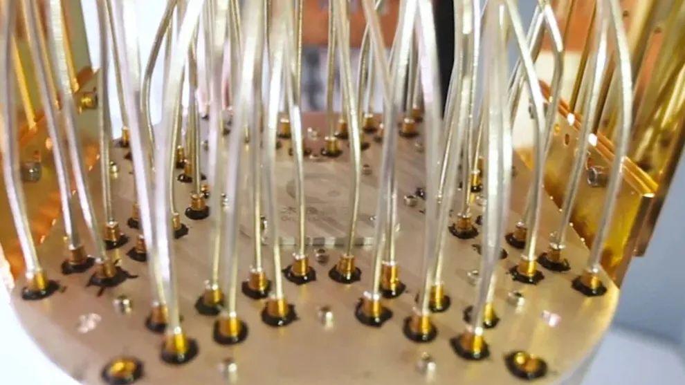 科学家|昨天，1台落后世界至少3年的国产量子计算机成了中国人的骄傲