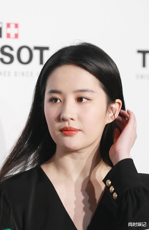 『吴孟达』刘亦菲“终于”说出此生挚爱，不是胡歌，而是44岁的他