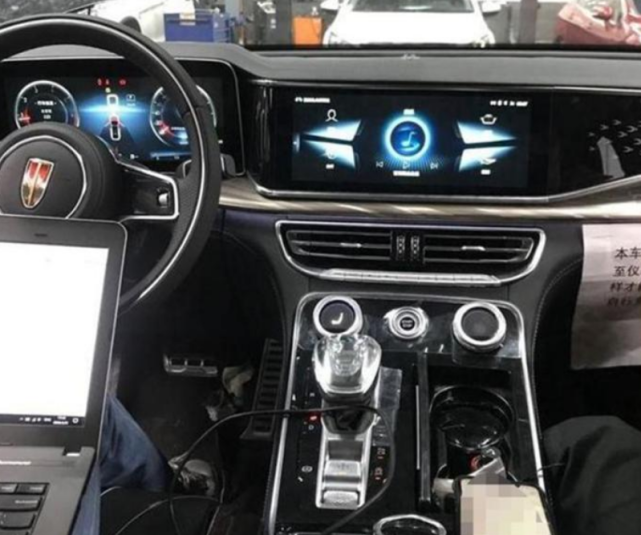 『红旗h9』了不起的中国造！红旗H9实车获好评，关键价格不贵，档次还高