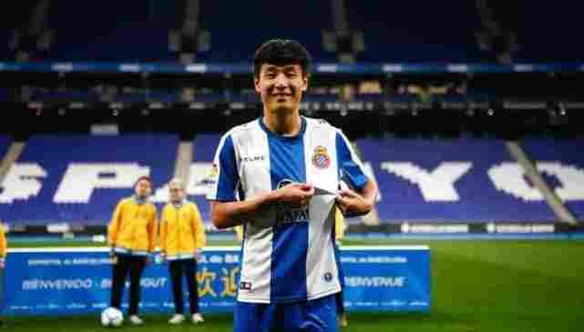 西班牙人|凌晨6点！西班牙人官宣重要信息：武磊遭双重打击，重返西甲彻底悬了