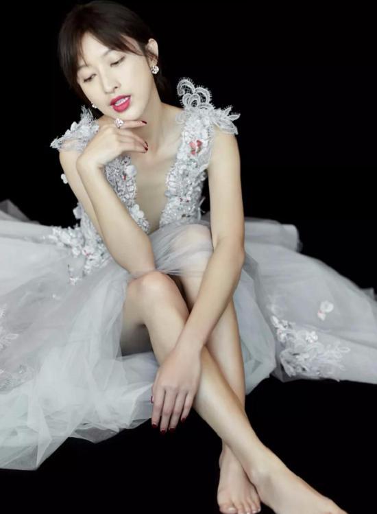 都说广西出美女!这三位来自广西的女星,哪一个是你的女神呢?