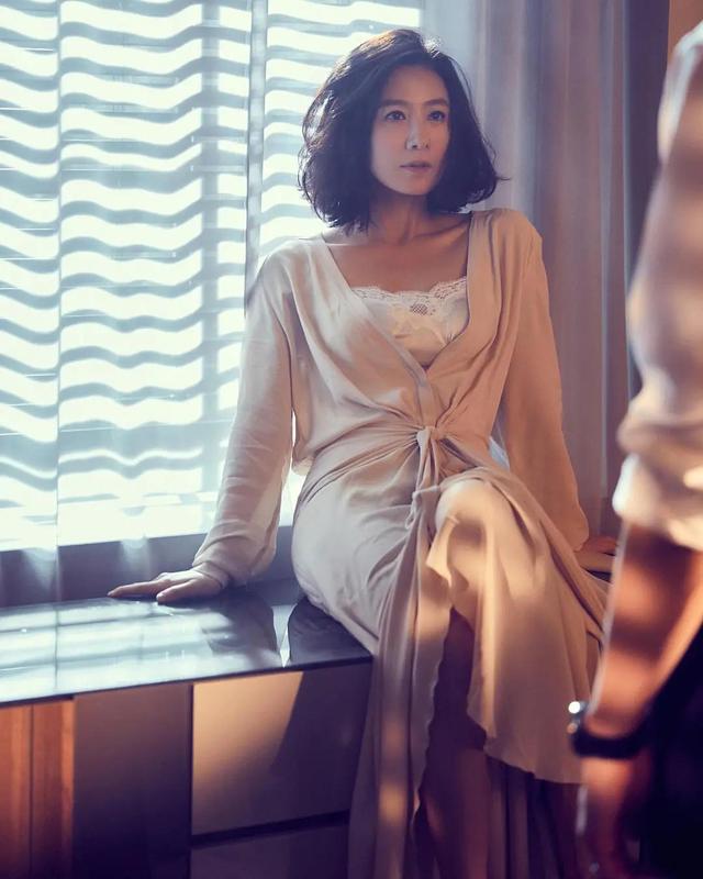 #金喜爱#韩国56届百想艺术大奖，简直是史上最激烈的竞争 堪称是神仙打架