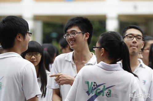 大学|2020年高考复读生超过100万，引家长不满，多省已出台限制措施