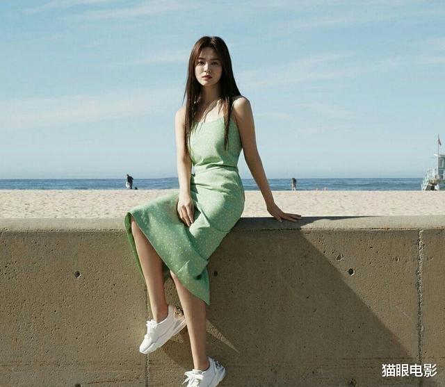 宋慧乔▲宋慧乔全新造型曝光，雀斑晒伤妆引热议，被指撞脸林小宅？