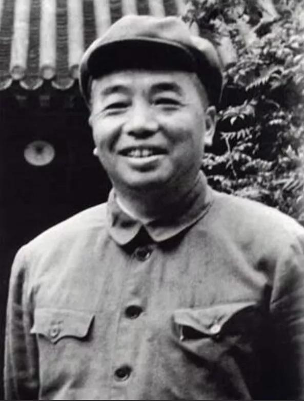 |“开国五虎将”彭林刘徐粟：如何评价他们的指挥风格和战绩？