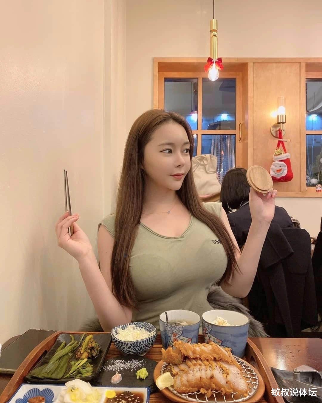 【健身】爱健身的女生，饭量也要更大吧