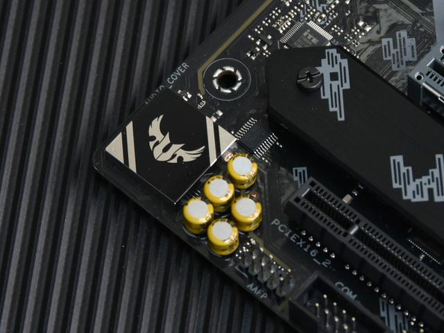 小米科技|超值座驾升级再战！华硕电竞特工B450小板评测