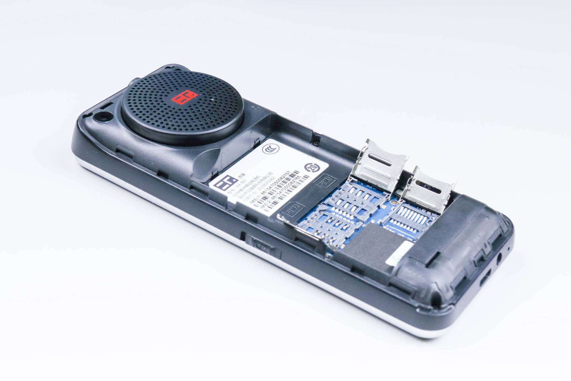 小米科技|108分贝音量，100流明亮度，虎啸功能机有点不一样！