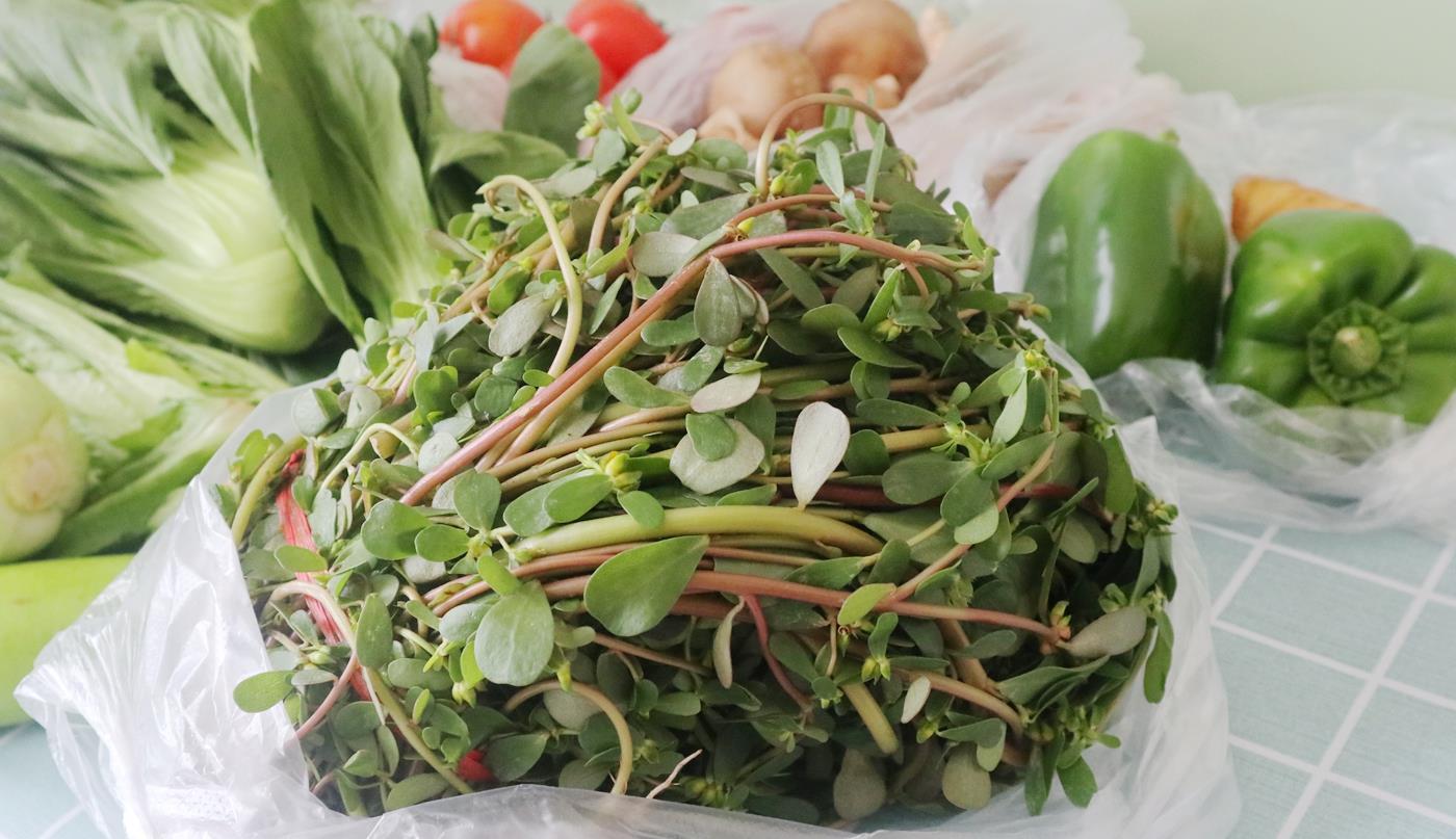 「辣椒炒肉」给男人150元去菜市场，看看能买哪些菜回来？