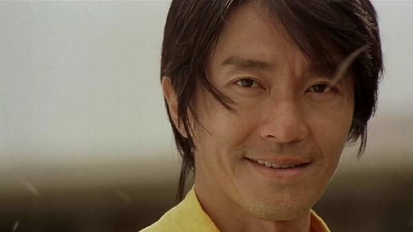 张一山|看看张一山在片场吃饭, 再看一下吴京和周星驰, 网友: 怪不得能火那么久!