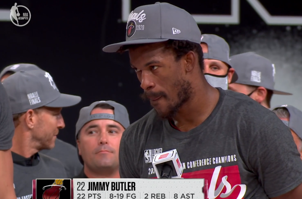 热火队|未来是你的！热火众将拥抱双探花，请注意巴特勒举动，颁奖典礼这么做？