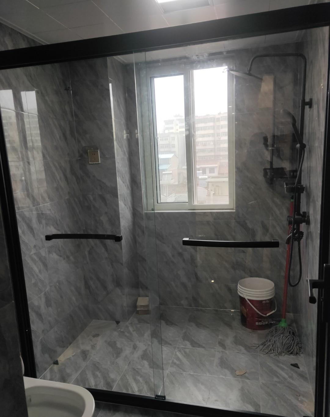 |越来越多人喜欢自己设计，看她家刚完工的新房，家具进场就很漂亮