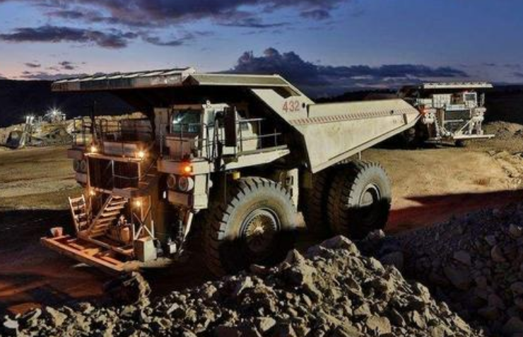 澳洲美夢破碎！鐵礦石跌至1000元1噸，50億項目還被“強制”取消-圖5