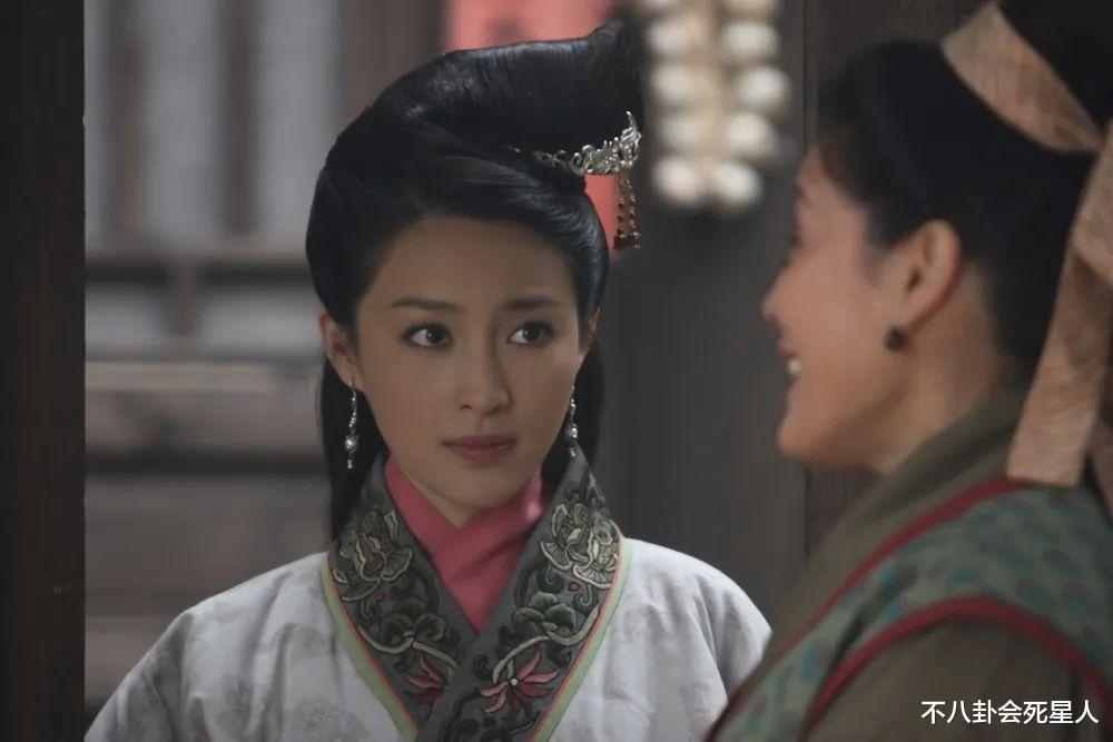 陈圆圆|新《鹿鼎记》陈圆圆妆发简陋又丑,演员脸肿没气质,最不符原著