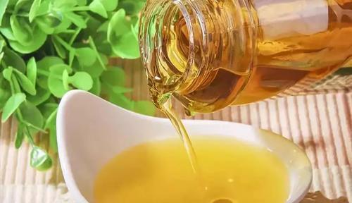 |这“3种食用油”最好不要买，家里有的也别吃，现在知道还不晚