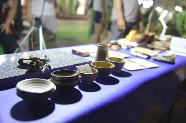 秦皇岛旅游文化发布|久违了！北戴河这一知名街区终于开市！