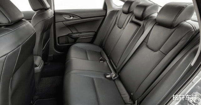 『混合动力』这才是日系“省油王”！油耗4.2L，配330马力，造型比雅阁还帅