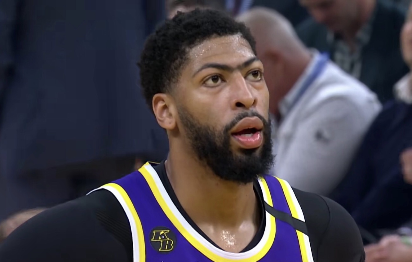 湖人队|湖人夺得队史第17冠，论功悬赏，这三人功劳应该最大