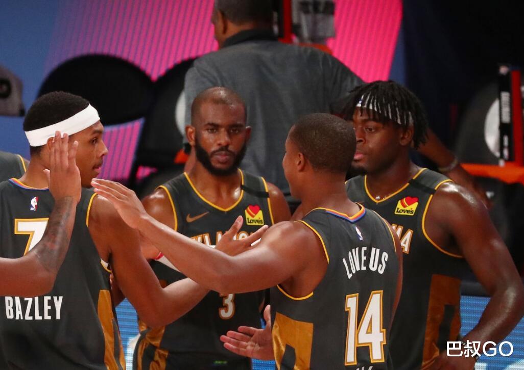 詹姆斯·哈登|23+11又25+13！飙7记三分吊锤火箭，加里纳利摊牌：我们车轮哈登