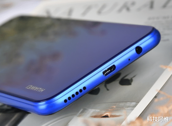 华为|6GB+128GB，现已跌至1349元，网友：现在还买什么4G手机？