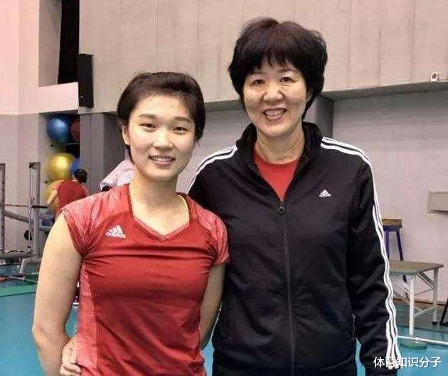郎平|女排集训“新面孔”爆冷！2大天才攻手被放弃，郎平的想法猜不透