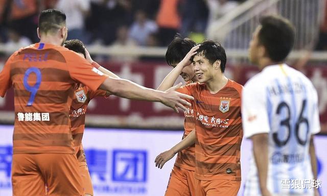 山东鲁能@中超赛制再调整!鲁能面临新挑战 锋线外援缺阵或催生新鹏羽组合