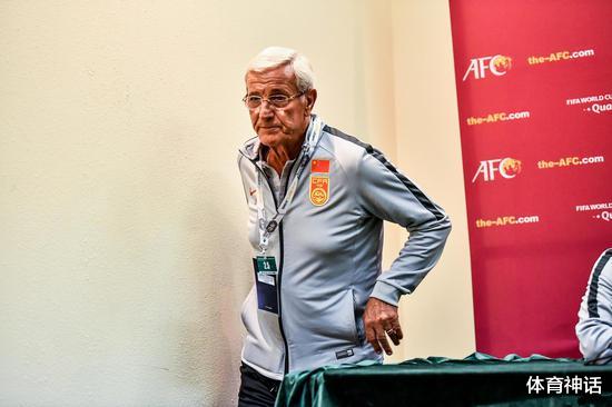 「国足」耻辱！越南媒体嘲讽国足：砸8.7亿归化外国球员，还是踢不过我们