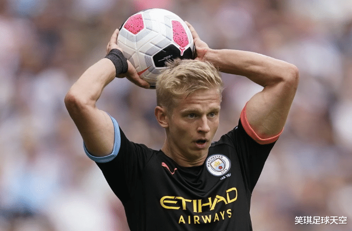 巴塞罗那|巴萨调整边卫进1出1！倒贴1000万送别菲尔波，曼城新星入主诺坎普