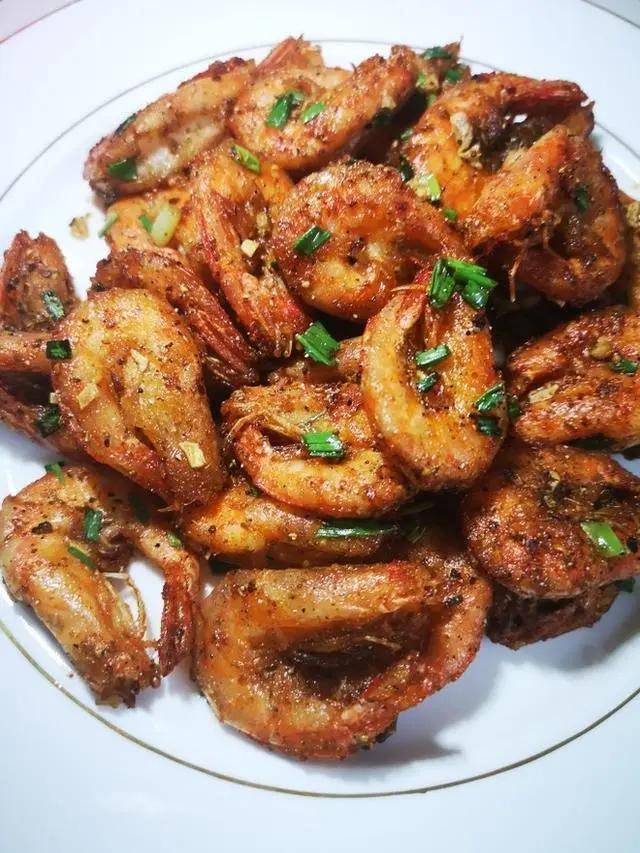 食材：虾的10种做法，喜欢吃虾的别错过！快收藏起来