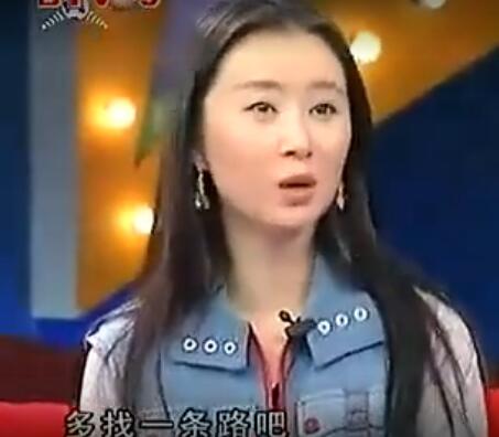 舒畅|舒畅：一岁父母离异被父弃养 十岁母亲病逝 出名后生父上门相认