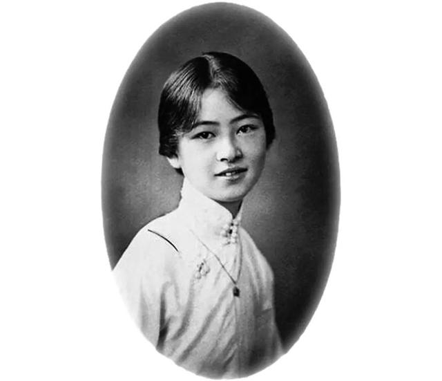 林徽因|林徽因父亲林长民，和徐志摩坠入爱河，林徽因：爸，我把他让给你