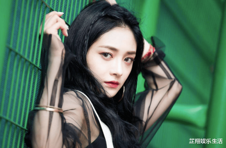 #周洁琼#曾多次否认自己是中国人，如今又厚着脸回国捞金，网友：要脸吗?