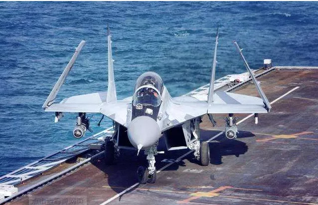 利比亚|美澳联合军舰靠近南沙，解放军果断出击拦截 ，绝不让外敌前进一步！