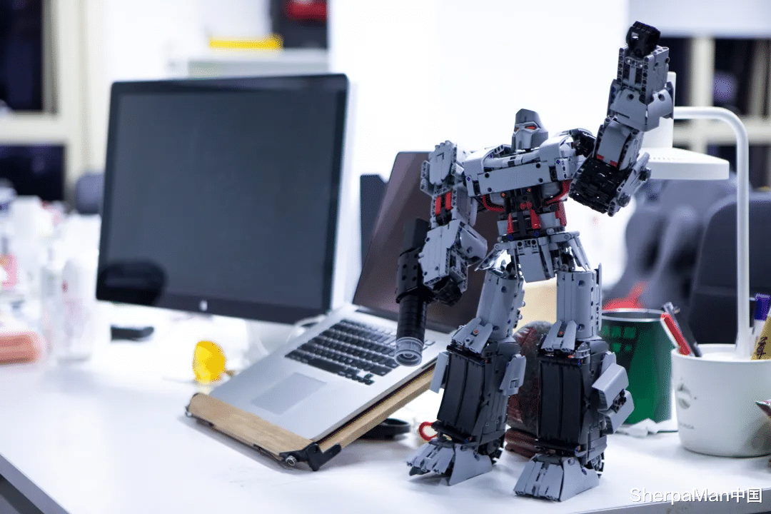 小米科技|小米生态当价格屠夫！百元颠覆85年乐高，1660片拼正版变形金刚