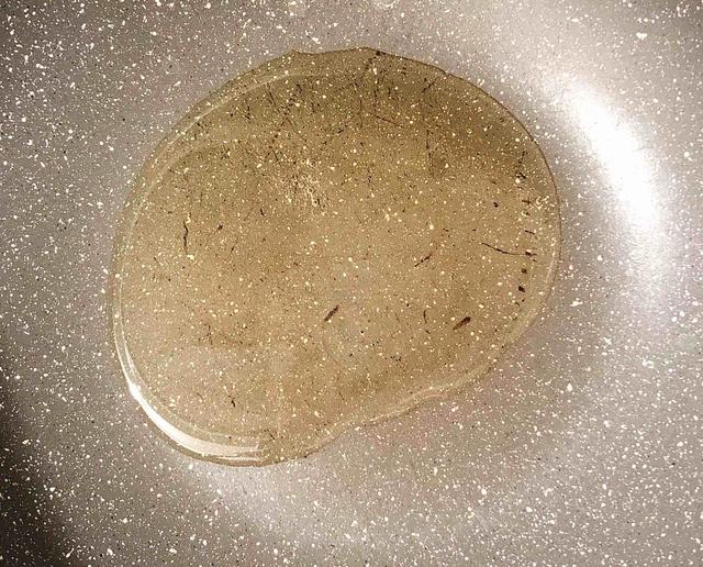 #芦笋#外婆隔三差五就吃这菜，脸色红润气色好，现在吃最鲜嫩，别错过