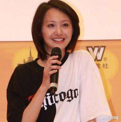 郑爽|郑爽剪短发明显老10岁,法令纹眼袋都出来了,一点少女感都没有