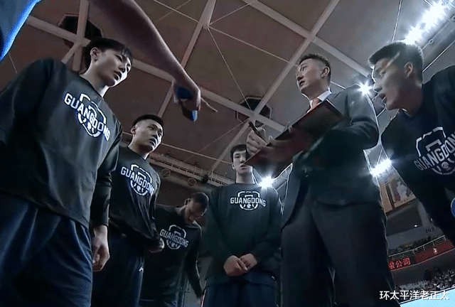 辽宁男篮|此队最被霍楠看好与广东争冠,如今豪取9连胜却笑不出来,辽宁男篮或成最终赢家