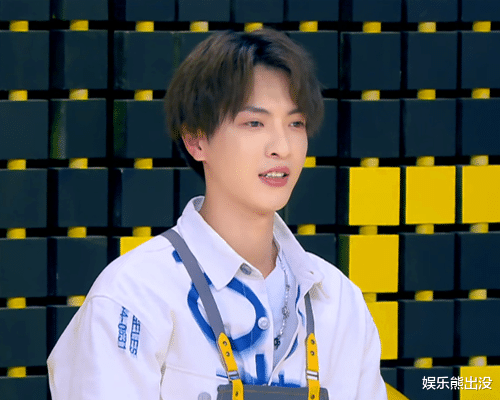 【杨超越】《拜托了冰箱》杨超越、董岩磊同框,同年参加选秀,命运却大不同