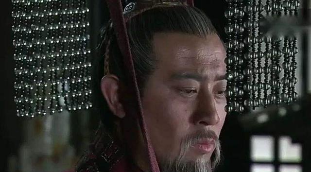 刘备■庞统早就指出诸葛亮致命错误,刘备却偏偏不听,死到临头悔之晚矣
