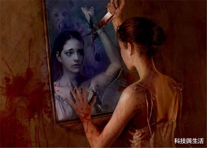 []世界上最诡异的镜子，250多年杀死38人，背后真相原来是它！