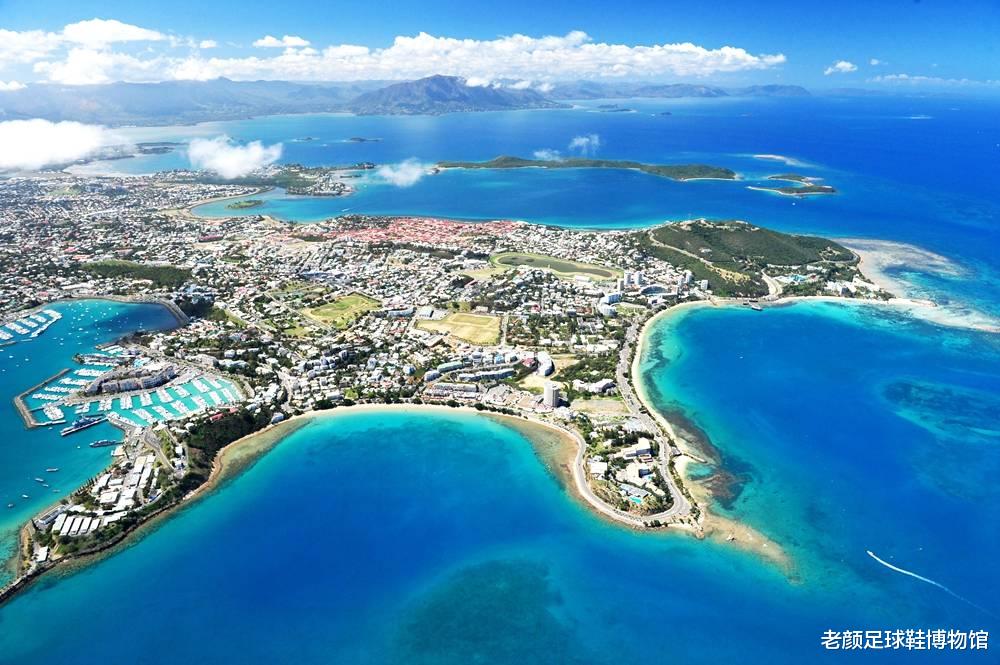 卡伦布▲为追求世界第一长腿超模女友强行加盟皇马获欧冠,澳洲土著赢得大力神杯成人生赢家