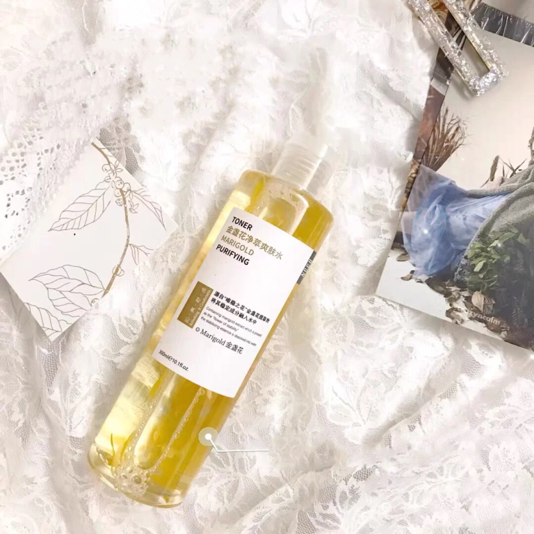 化妆水▲化妆水,爽肤水,柔肤水,精华水,你真的了解这些水吗?