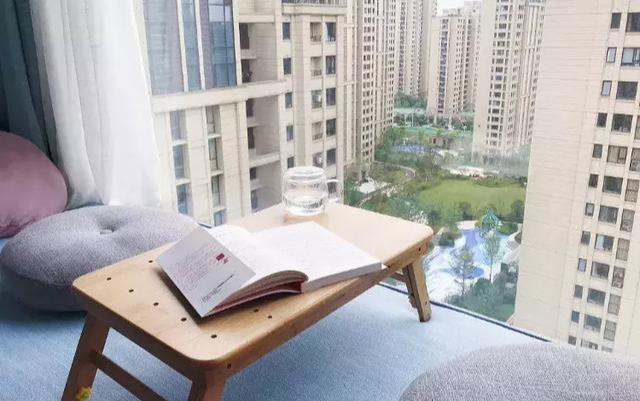 []飘窗铺垫子还是打柜子？6款设计造型，总有你想要的