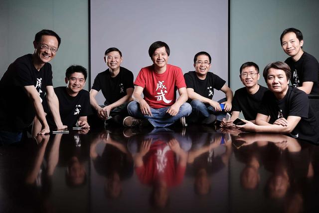 唐山|小米的“小人”！美籍高管抛售70亿股票，致公司蒸发300亿