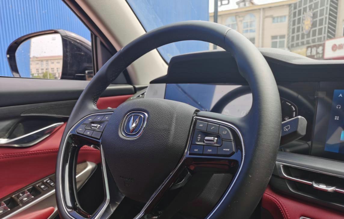 五菱宏光|12万提长安CS75PLUS,用车三个月的状况,油耗十个以内都能接受!